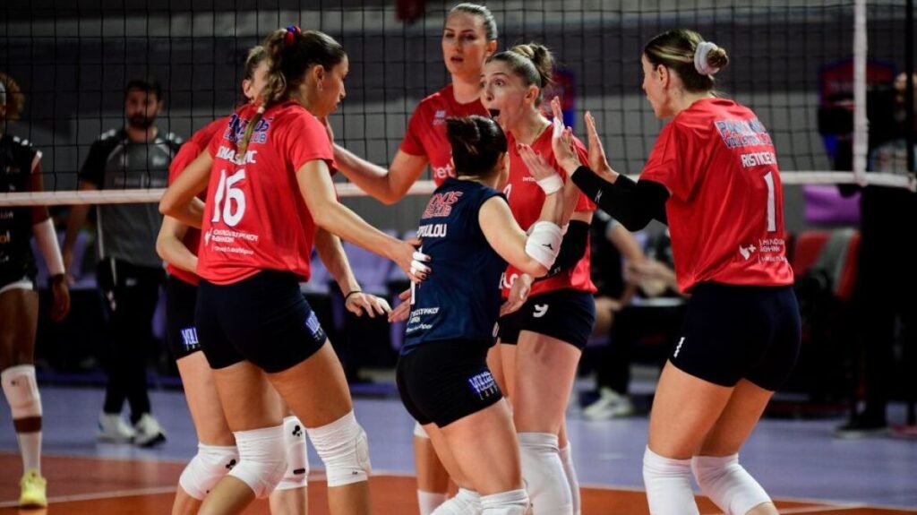 Βόλεϊ Γυναικών: Καθαρό προβάδισμα για τα ημιτελικά ο Πανιώνιος – 3-0 την ΑΕΚ